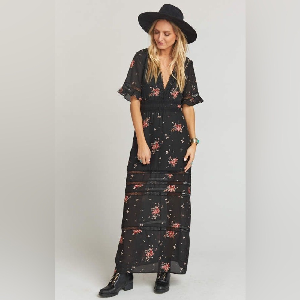 🌟NEW🌟 Show Me Your Mumu Black Floral Tabitha Maxi dress